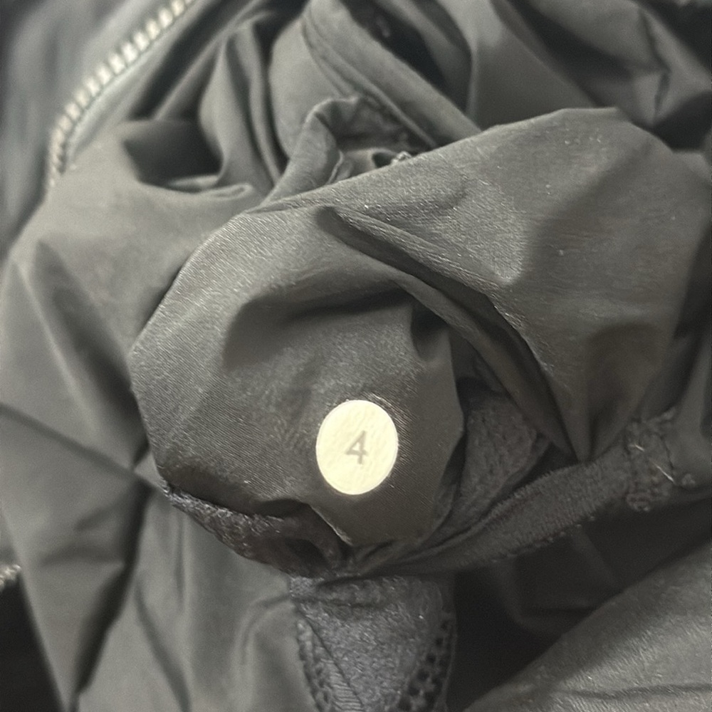 Lululemon Fluffed Up Pullover - Picture 16 of 16